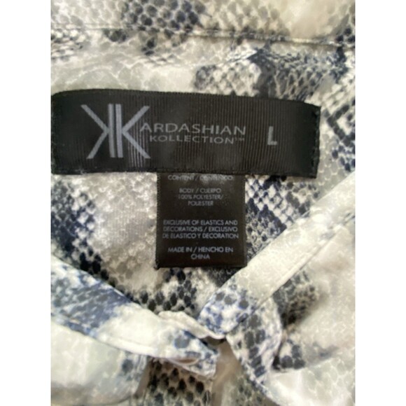 Kardashian Kollection Python Snakeskin Button Up Shirt Blouse Top L Roll Tab - Picture 2 of 6